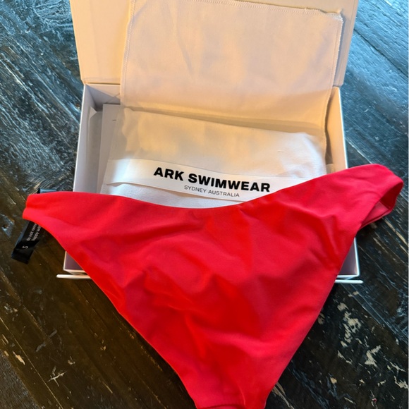 Ark Swim Bottom Sz S - Picture 2 of 2